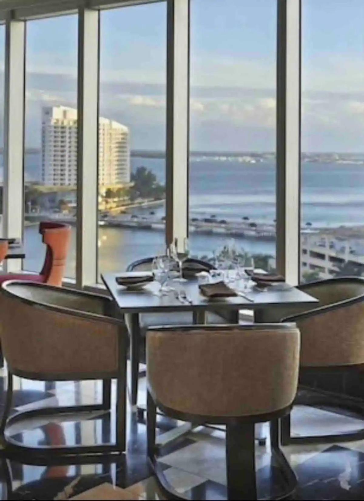 Icon Brickell Corner With Ocean & Pool View And 5 Star Appartement